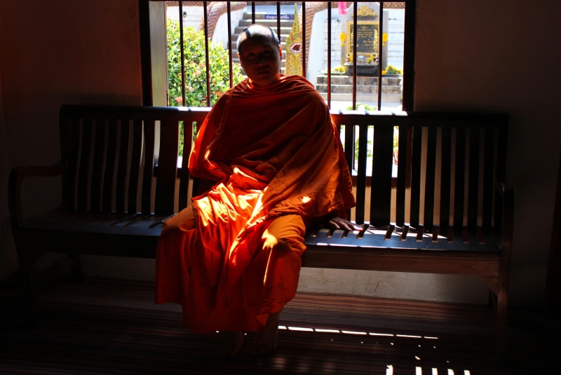 sunlight, one person, thai, architecture, Asia, light, man, tradition, Temple, men, Religion, monastery, belief, real people, adults only, prayer, colorful