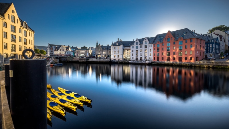 body, ultra, cityscape, assorted, a7, famous Place, urban Scene, travel, sky, night, 1080P, Alesund, fe, amsterdam, motion  photography, river, near, fullframe
