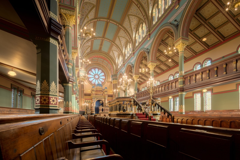 princes road synagogue, religion, seat, cathedral, english, spirituality, princes, jew, bench, 8K, no people, ornate, historical, old, beautiful, architecture