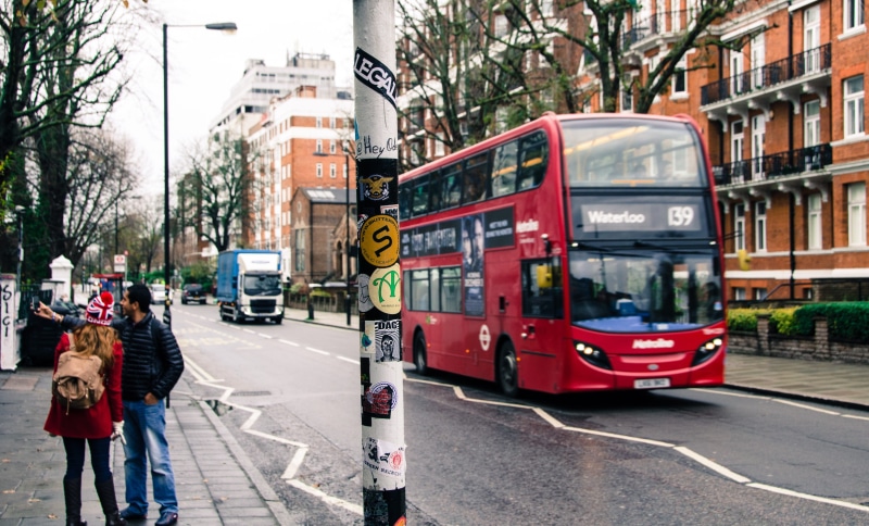 city, landmark, man, public transportation, british, tree, 4K, beside, london, tourism, built structure, red, city street, britain, land vehicle, english