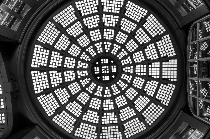 glas, ornate, ceiling, cupola, pattern, 4K, circle, architecture, architecture and art, black and white, directly below, design, indoors, leipzig, market hall