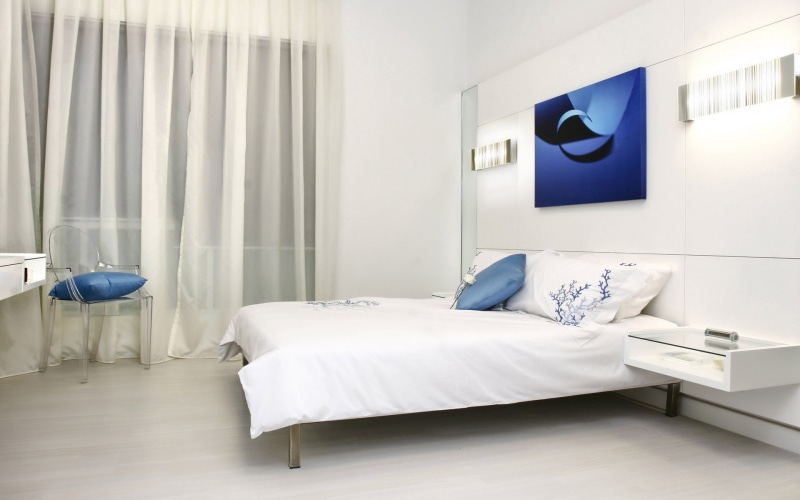 window, lifestyles, interior, cushion, white, design, residential District, apartment, indoors, no People, blanket, home, modern, furniture, home Interior