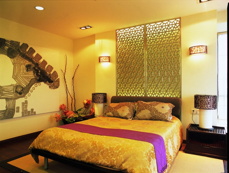 residential District, lifestyles, cushion, sleeping, double Bed, furniture, domestic Room, elegance, bed, illuminated, bedspread, comfortable, electric Lamp