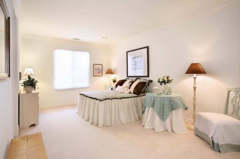 pillow, decoration, domestic Room, home Interior, style, interior, house, headboard, apartment, elegance, hotel, lamp, modern, absence, hotel Room, luxury