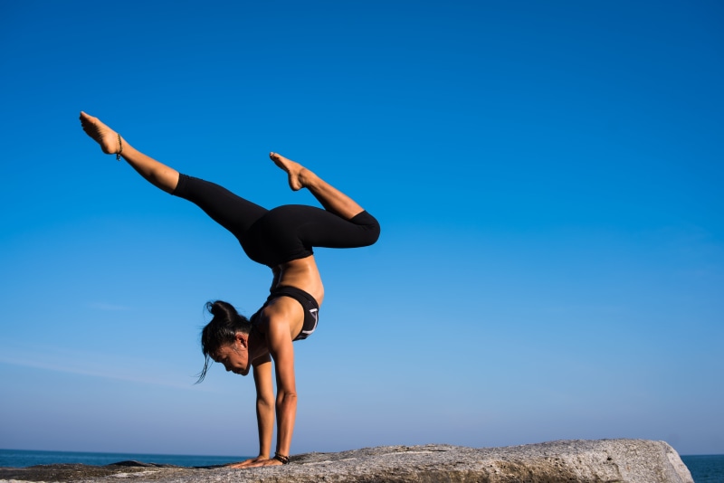standing, beauty, 5K, sky, health, pose, flexibility, vitality, balance, people, woman, rock, women, hand, performance, adult, outdoors, concentration