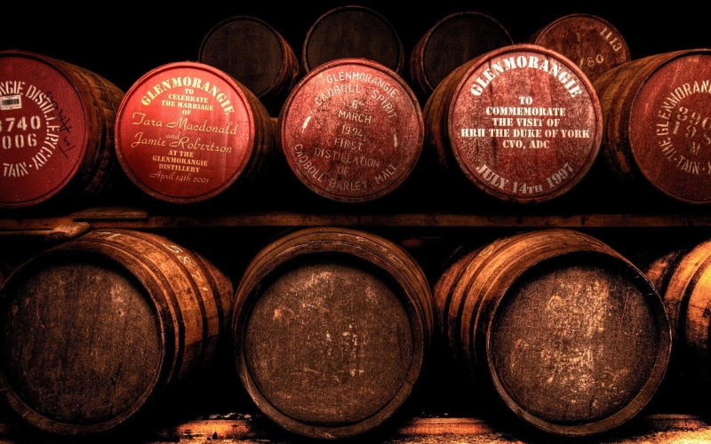 whiskey, alcohol, interior, wood, whisky, Glenmorangie, brown, cellars, 1080P, barrels, Scotland