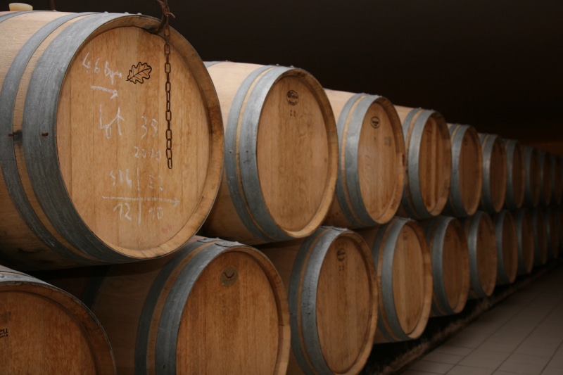 vineyard, cellar, wood - Material, france, distillation, wine cellar, storage room, alcohol, liquor, 2K, dark, large group of objects, oak, winemaking