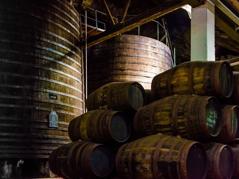 warehouse, in a row, barrel, drink, winemaking, indoors, dark, large group of objects, winery, wood - material, cellar, stack, Port Wine, wine, 1080P