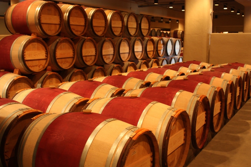 lot, cellar, architecture, vine, business, red Wine, winemaking, Barrels, cylinder, wine, barrels, food and drink, Winery, oak, red, building, 4K, refreshment