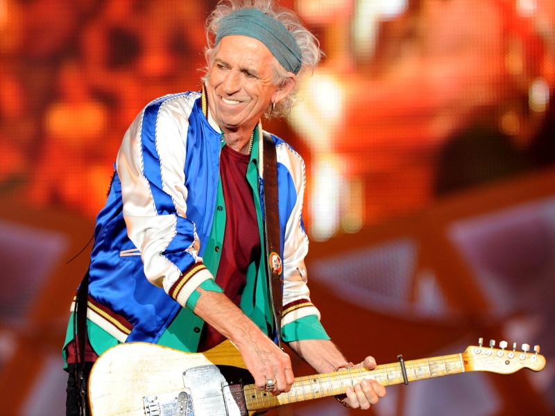 performance, music festival, 1080P, nightlife, senior Men, festival, adult, one Man Only, toothy Smile, waist Up, adults Only, the rolling stones, musical equipment