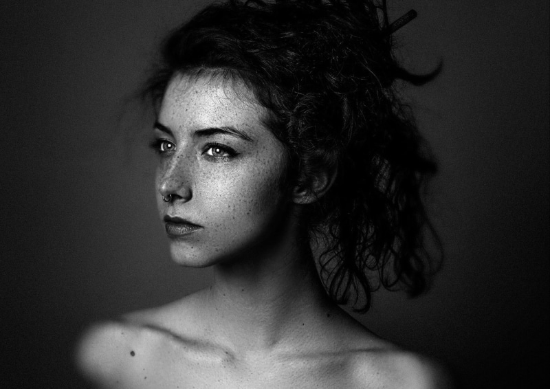 nose rings, 1080P, freckles, model, portrait, monochrome, pierced septum, face, women