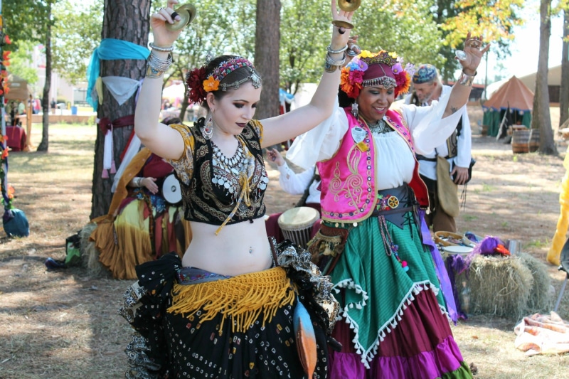 medieval, front view, headdress, historical, fashion, belly dance, celebration, holding, colorful, faire, real people, dancers, gypsies, women, carnival - celebration event
