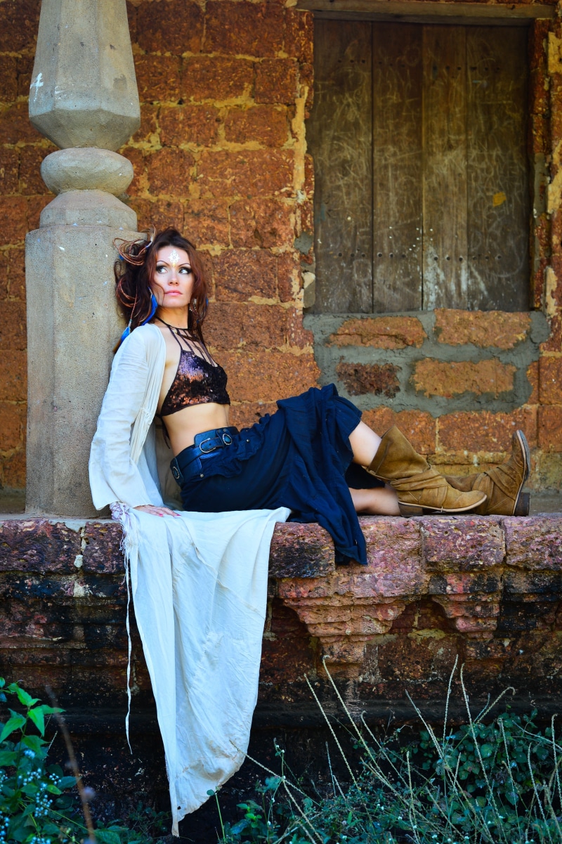 casual clothing, young adult, adult, architecture, lifestyles, boots, 4K, looking at camera, siolimskaya village, built structure, leisure activity, gypsy style