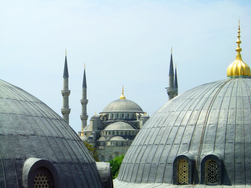domed roof, gold, blue Mosque, istanbul, 2K, islam, travel destinations, minarets, faith, minaret, spire, ottoman Empire, building, no people, city, cultures