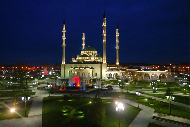 cityscape, east Asian Culture, outdoors, building Exterior, nature, minaret, architecture And Buildings, blue, religion, urban Scene, chechnya, siddiqa
