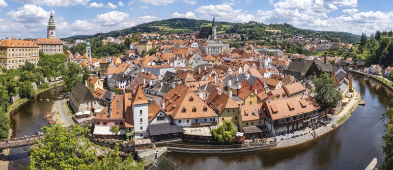 building, houses, travel destinations, city, český krumlov, high angle view, architecture, czech republic, panorama, bohemia, roof, castle, outdoors, historic center