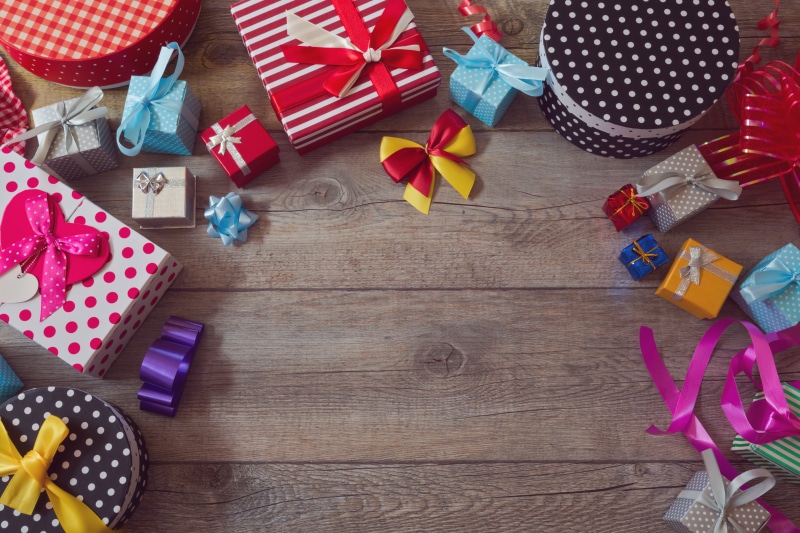 box - Container, wrapping Paper, still life, decoration, package, gift Box, christmas, packing, bows, indoors, single Object, surprise, christmas Present