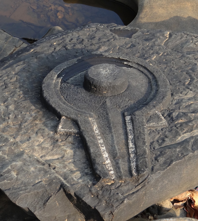 religious, spiritual, sahasralinga, western ghats, shape, design, tire, scattered, mountain, pattern, wheel, day, carvings, old, karnataka, river bed, geometric shape