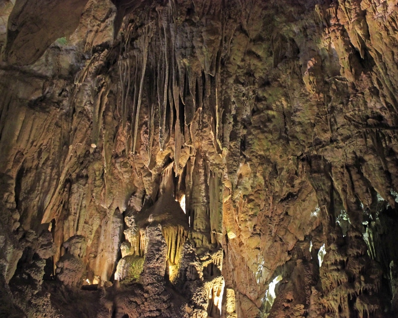 light, horror, resava cave, trunk, serbia, physical geography, stalactite, Ancient, tranquility, spooky, travel, natural, speleology, death, 4K, attraction