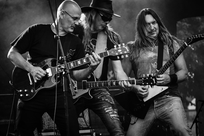 men, musicians, rock music, musician, guitarist, 4K, use, artist, rock n roll, concert, playing, plucking an instrument, man, swedish, music, skill, three