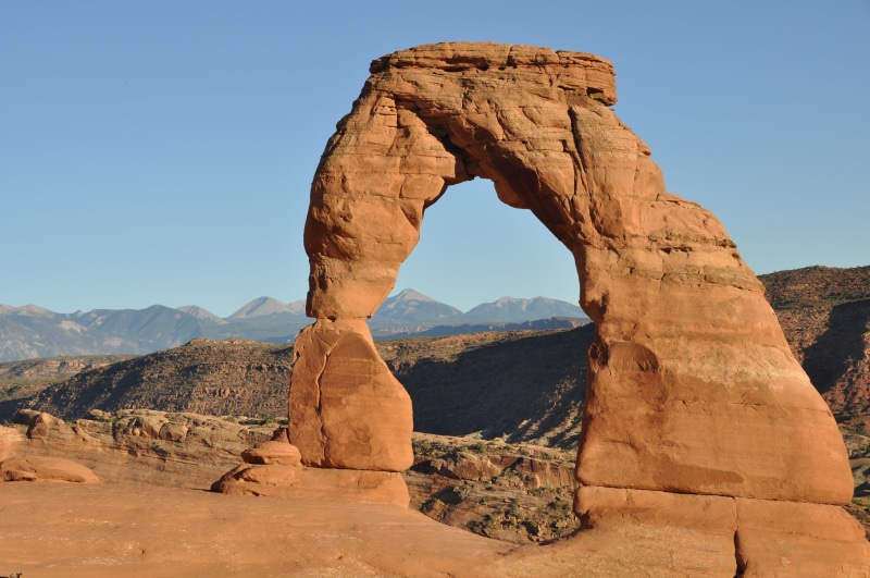 outdoors, tranquility, scenics - nature, atmospheric, sky, arches national park, delicate arch, climate, semi-arid, travel destinations, non-urban scene
