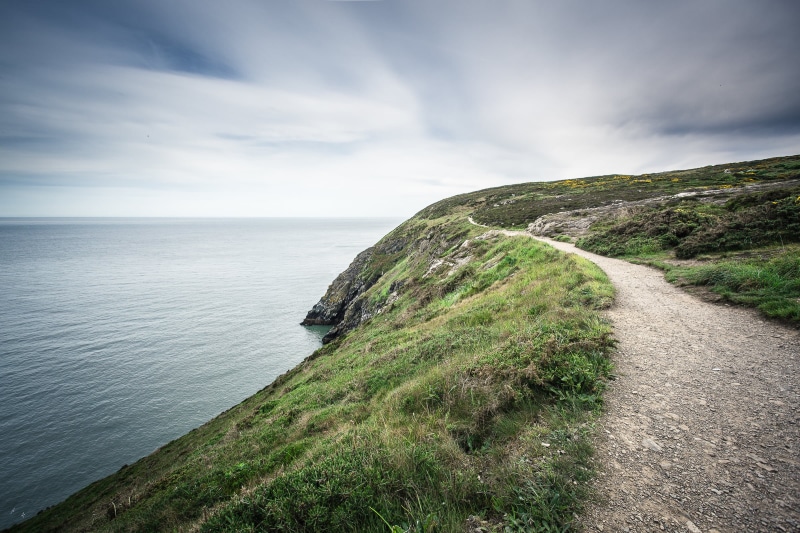 scenics, near, sea, cliff, coastline, green mountain, mountain, howth, rock - Object, 1080P, Ireland, green, nature, landscape, outdoors