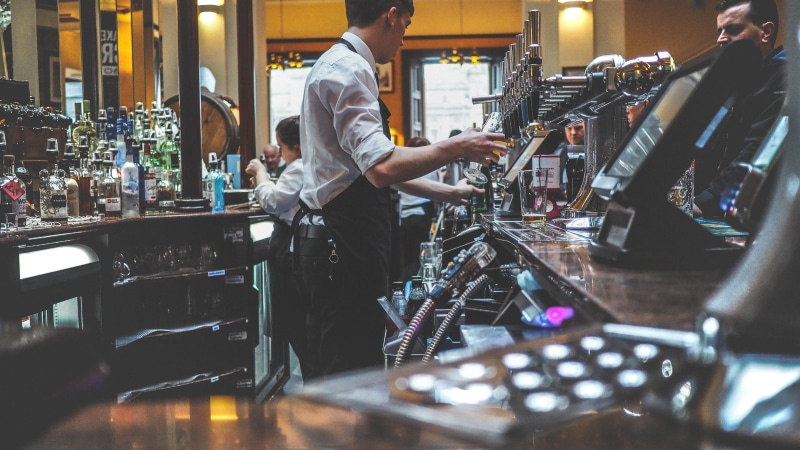 beer, food and drink, working, men, bar - drink establishment, glasgow, worker, refreshment, real people, selective focus, man, preparing, bar counter