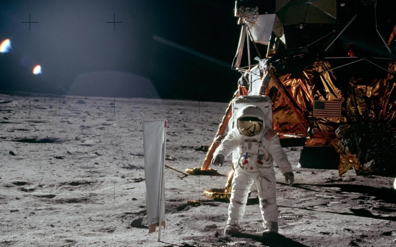 protection, astronaut, 3D, nature, government, sky, full length, night, Space, space suit, exploration, security, unrecognizable person, moon, standing