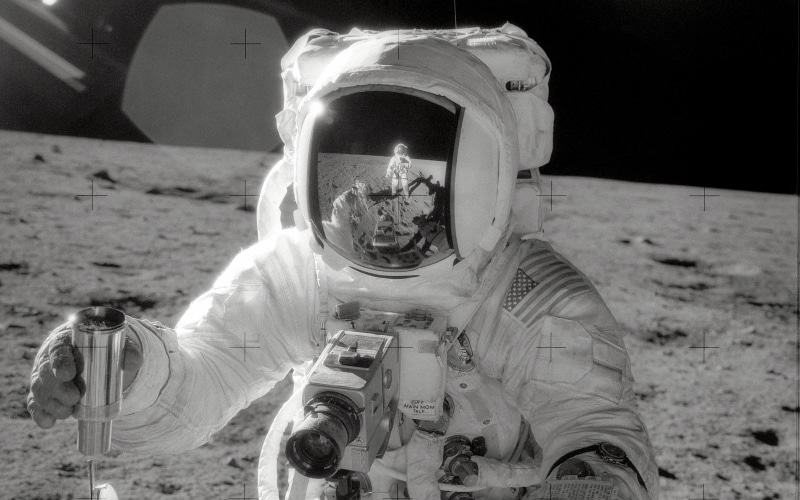 moons, suit, Moon, 2K, space, space suit, apollo, hd, art