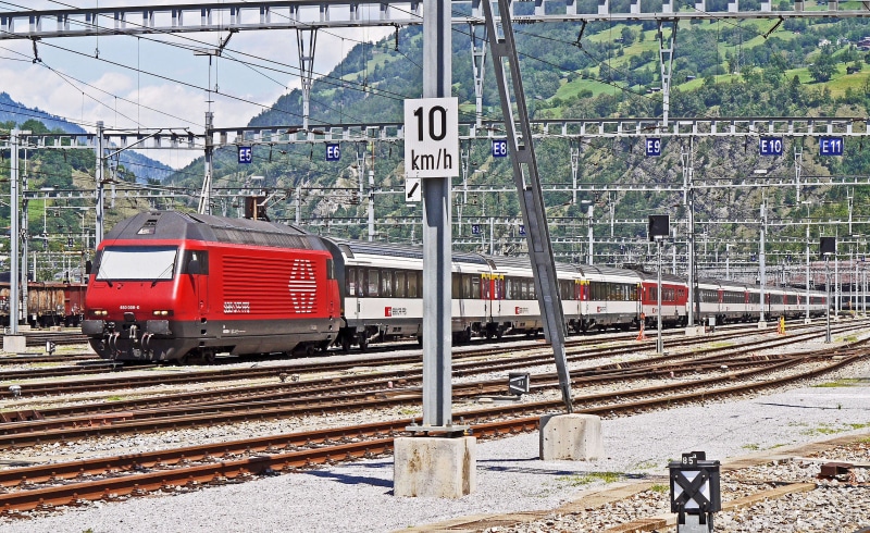federal, seemed, pinifarina, cross-member, built structure, outdoors, tracks, ffs, rhone valley, public transportation, lok 2000, final destination, abstellanlage