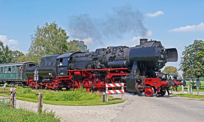 steam, german rekolok, steam train, level crossing, plant, br 52, apeldoorn-beekbergen, museum range, transport system, steam railway, museum train, pollution