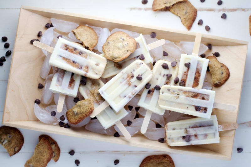 2K, wellbeing, tray, directly above, eating utensil, bread, still life, food and drink, ready-to-eat, food, indulgence, no people, close-up, table, popsicle