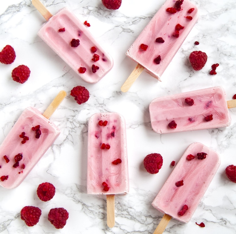 no people, six, fruit, high angle view, ice, marble, sweet, studio shot, sweet food, flavored ice, ice cream, strawberry ice cream, flatlay, popsicles