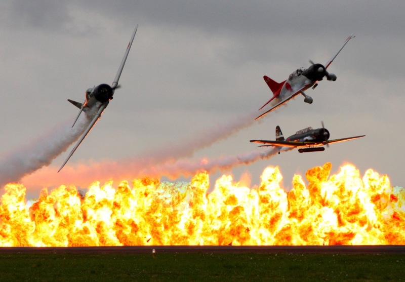 plane, tora, wwii, fire, white, attack, mitsubishi, three, zero, classic, japanese, red, aircraft planes, antique, airplanes, 1080P, fiery