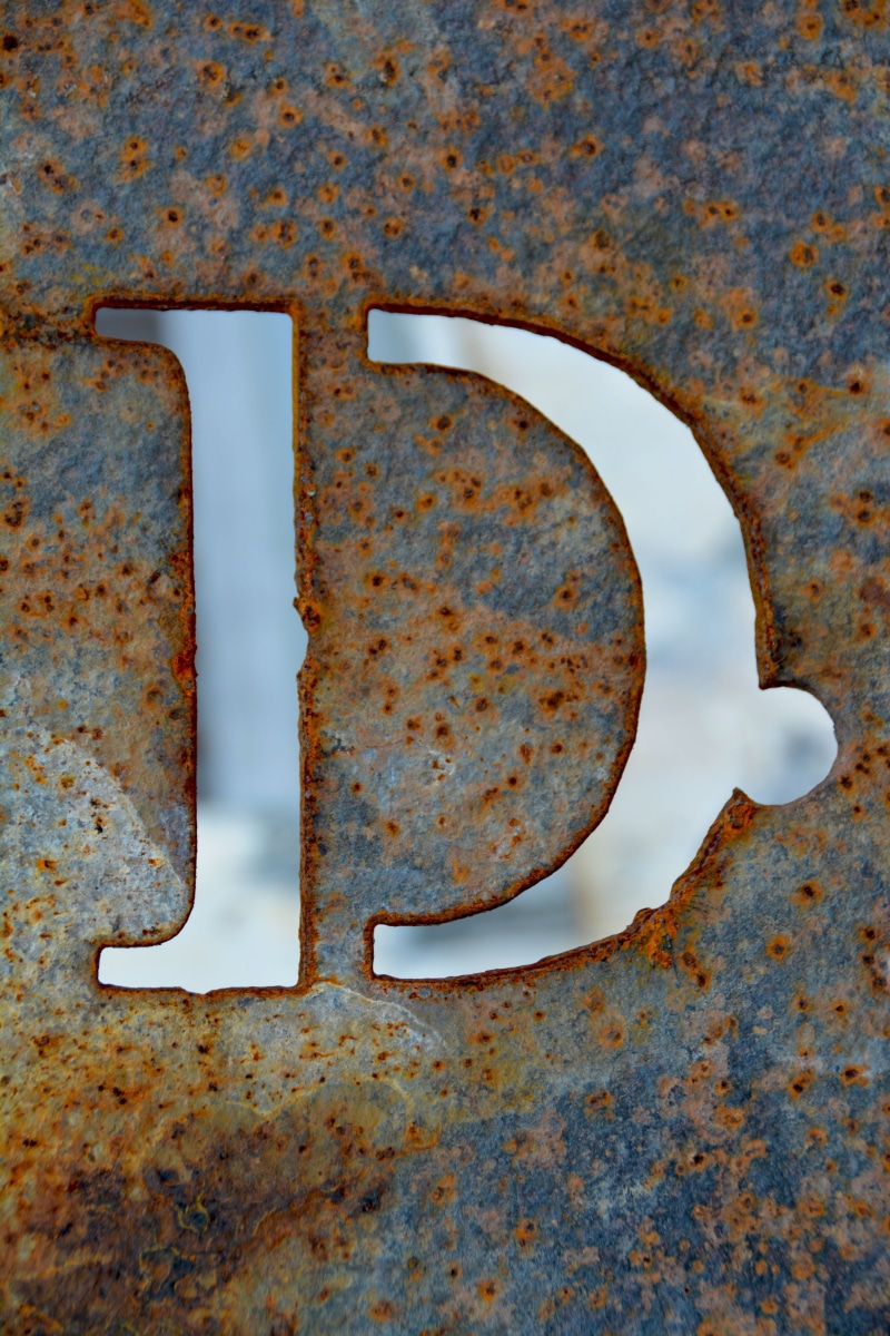 capital, weathered, text, aged, nobody, indoors, sign, design, day, letter d, run-down, d, abandoned, no people, learning, antique, vintage, read, abc