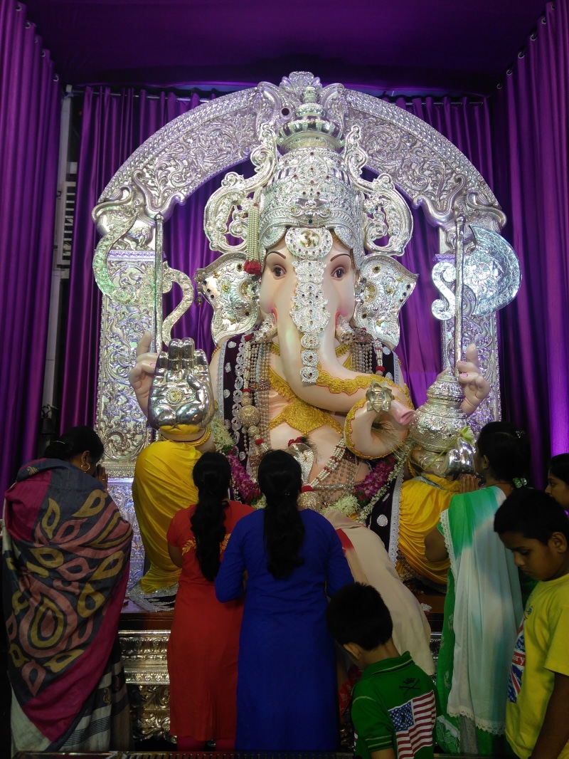 idol, men, bappa, 4K, building, group of people, religion, maharashtra, festival, ganpati, sculpture, statue, art and craft, women, creativity, pune, god
