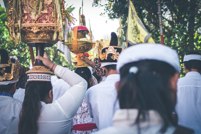 parade, celebration, festival, women, street, celebrating, religion, sculpture, tradition, hinduism, indonesian, holy, oriental, selective focus, spiritual