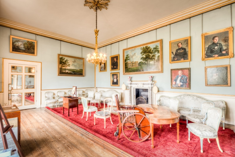 chairs, skirlaugh, day, setting, flooring, reception room, sofa, reception, no people, antique, room, seat, hardwood, interior design, molding, art, museum