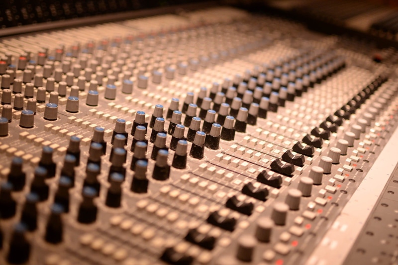 audio equipment, recording studio, mix, recording, close-up, console, noise, industry, arts culture and entertainment, rock music, black, music, disc jockey
