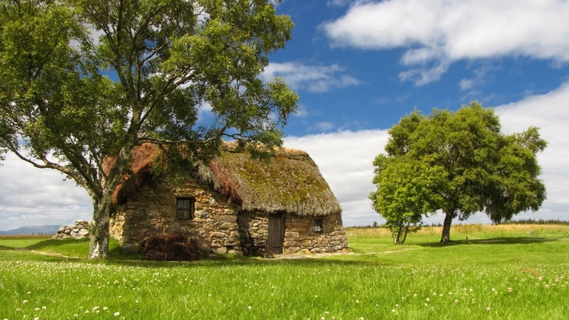 season, architecture, nature, grass, old, trees, roof, hill, knoll, feed, scenic, built structure, 1080P, barn, field, protective covering, country, green color