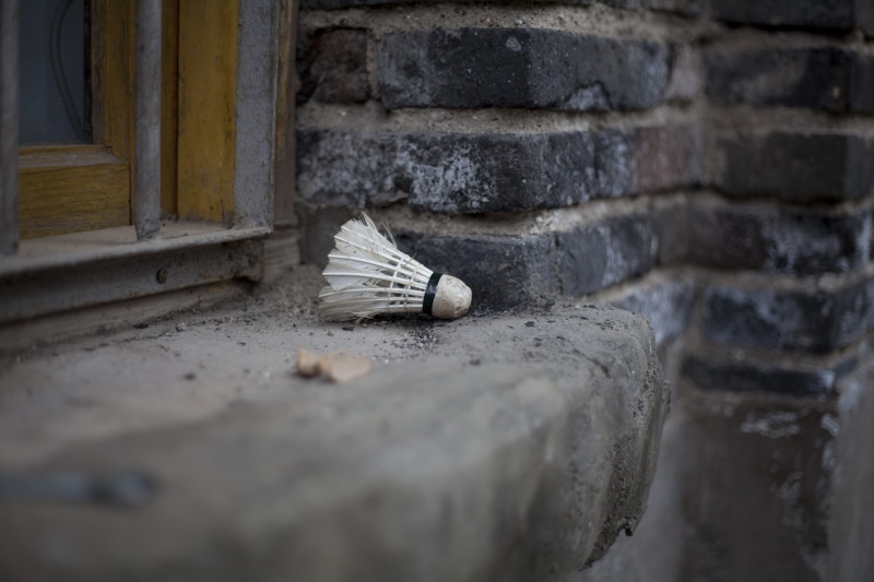 wood, broom, obsolete, shuttlecock, weathered, damaged, no people, animal, day, yunnan, still life, shoe, china, solid, apparel, built structure, sport