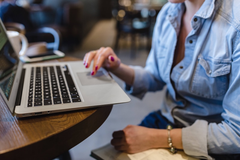 technology, females, men, surfing the net, macbook, business, notebook, occupation, keyboard, women, internet, focus on foreground, casual Clothing, lifestyles