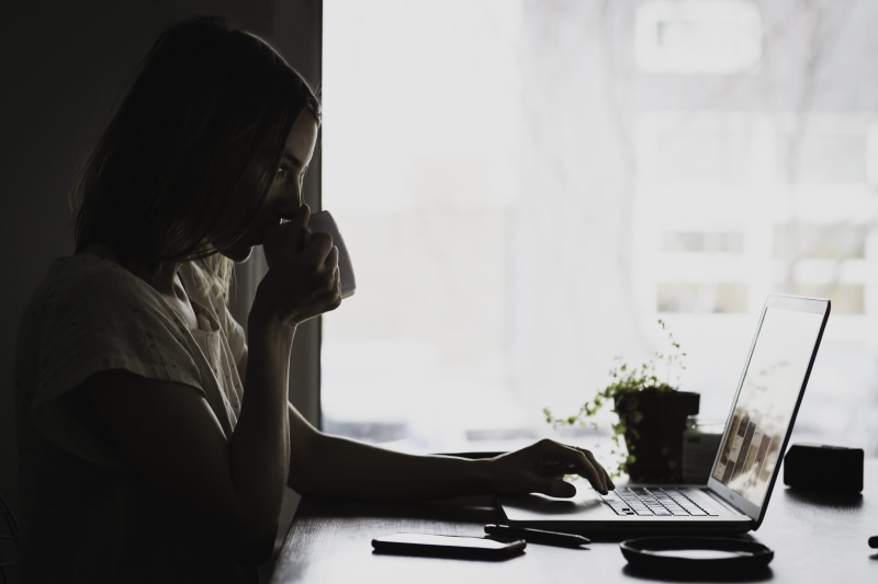 communication, businesswoman, work, using laptop, using, indoors, sitting, connection, typing, digital nomad, drinking, 5K, girl, adult, workplace, keyboard