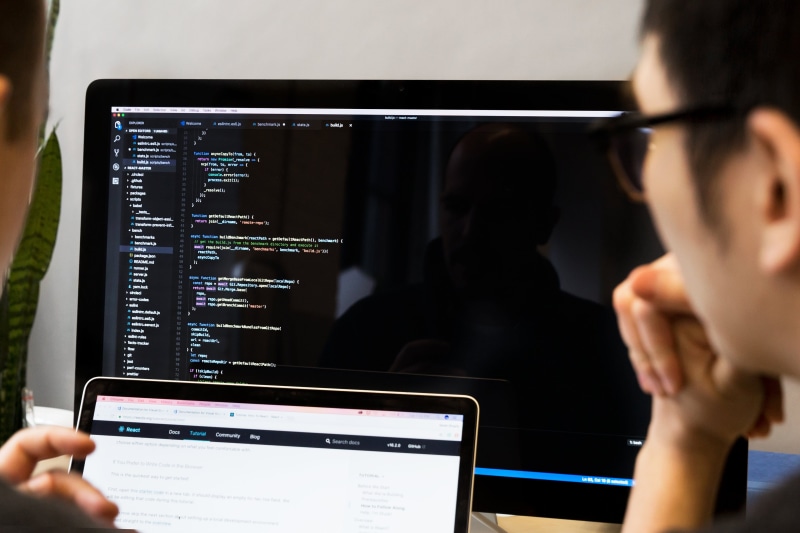 women, Laptop, digital tablet, connection, using computer, Business, people, developer, Software development, Computer, adult, Office, indoors, Technology