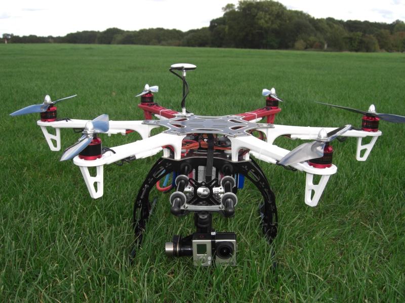 field, non-urban scene, DJI FLAMEWHEEL F550, outdoors, review, 2K, test, mode of transportation, land, drone, green color, sunset, quadcopter, unboxing