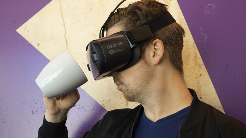 virtual reality goggles, virtual reality simulator, headshot, hands-free device, wireless technology, person, arts culture and entertainment, virtual, vr headset