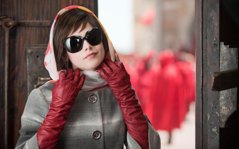 casual Clothing, city Life, s, pink, scarf, 2K, fashionable, alice cullen, silver, beauty, autumn, consumerism, cool, jacket, one Person, elegance, coat