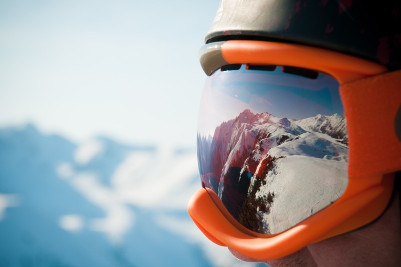 4K, goggles, snow, reflection, helmet, mountains