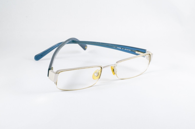 ophthalmologist, oculist, wealth, eyewear, 4K, women, service, white background, shop, healthcare and medicine, light, copy space, health, spectacles