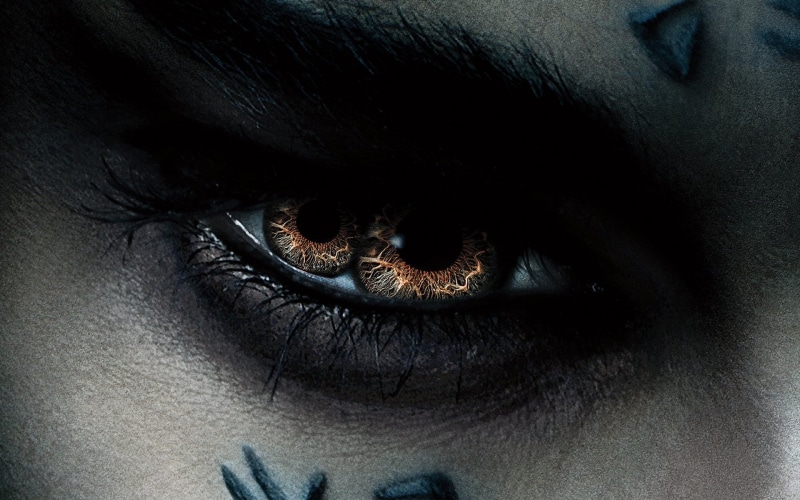 close-up, black color, looking at camera, eyelash, eye, human body part, The Mummy (Movie), eyelid, macro, The Mummy (2017), one person, eyesight, portrait